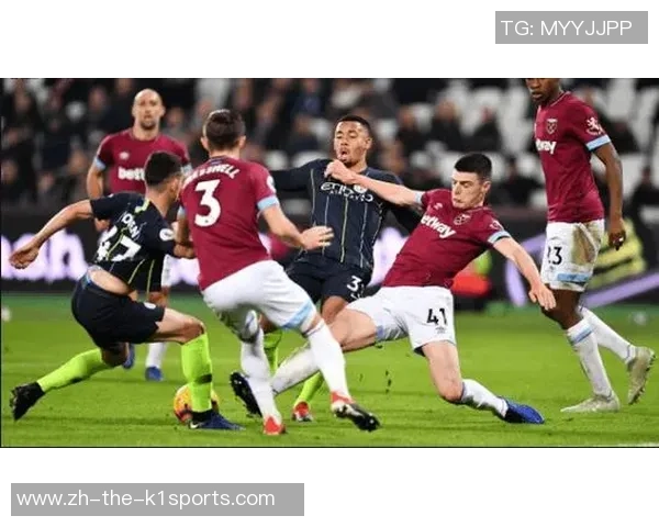 西汉姆联与阿森纳对决前瞻分析及双方近期状态评估